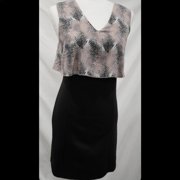 Short Dress - Picture 10 of 16